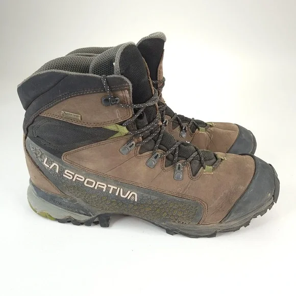La Sportiva | Shoes | La Sportiva Boots Men 1 Brown Black  display picture 1